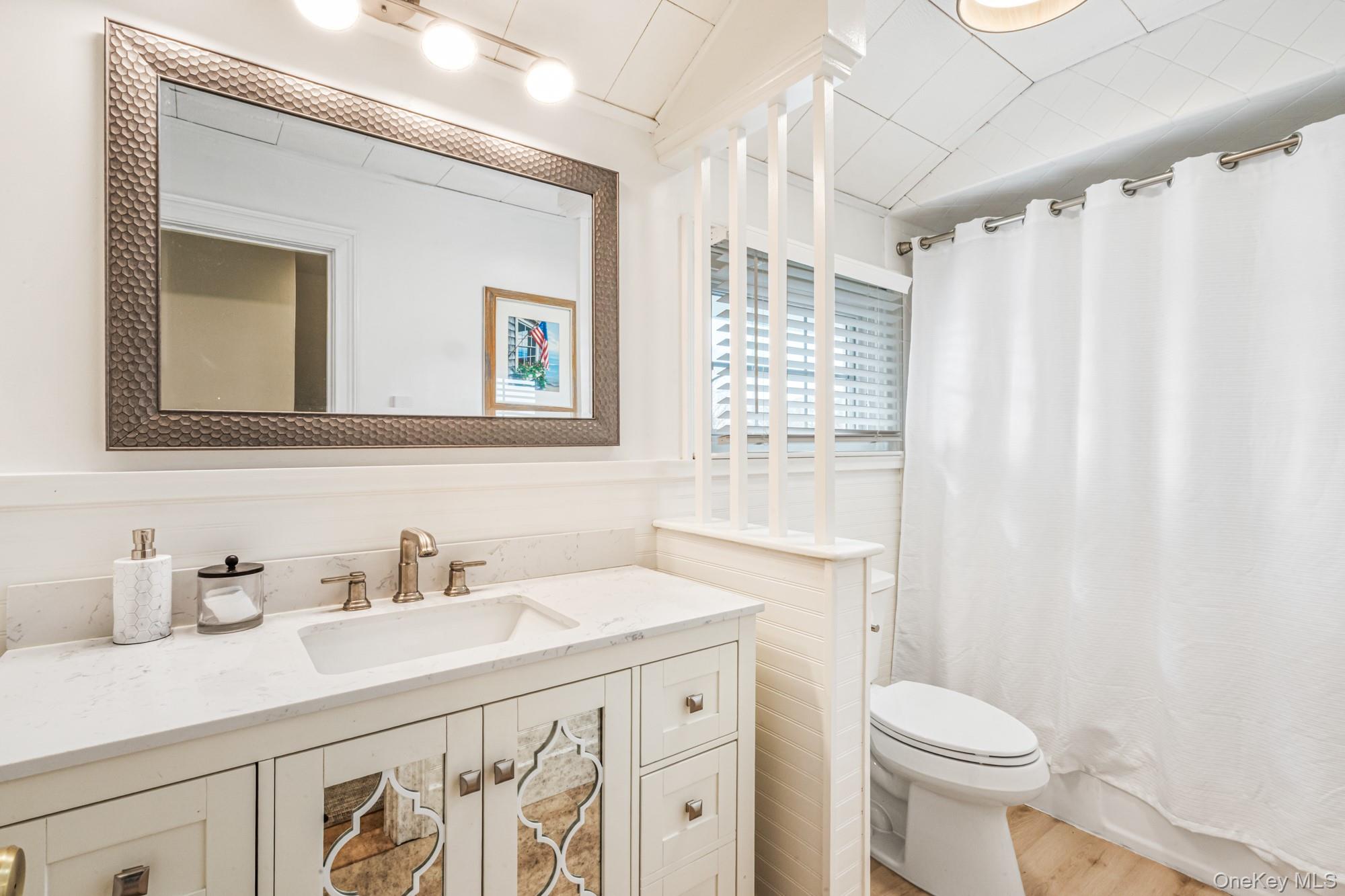 1 Marlin Road East Quogue, NY 11942 - Photo 16 of 27