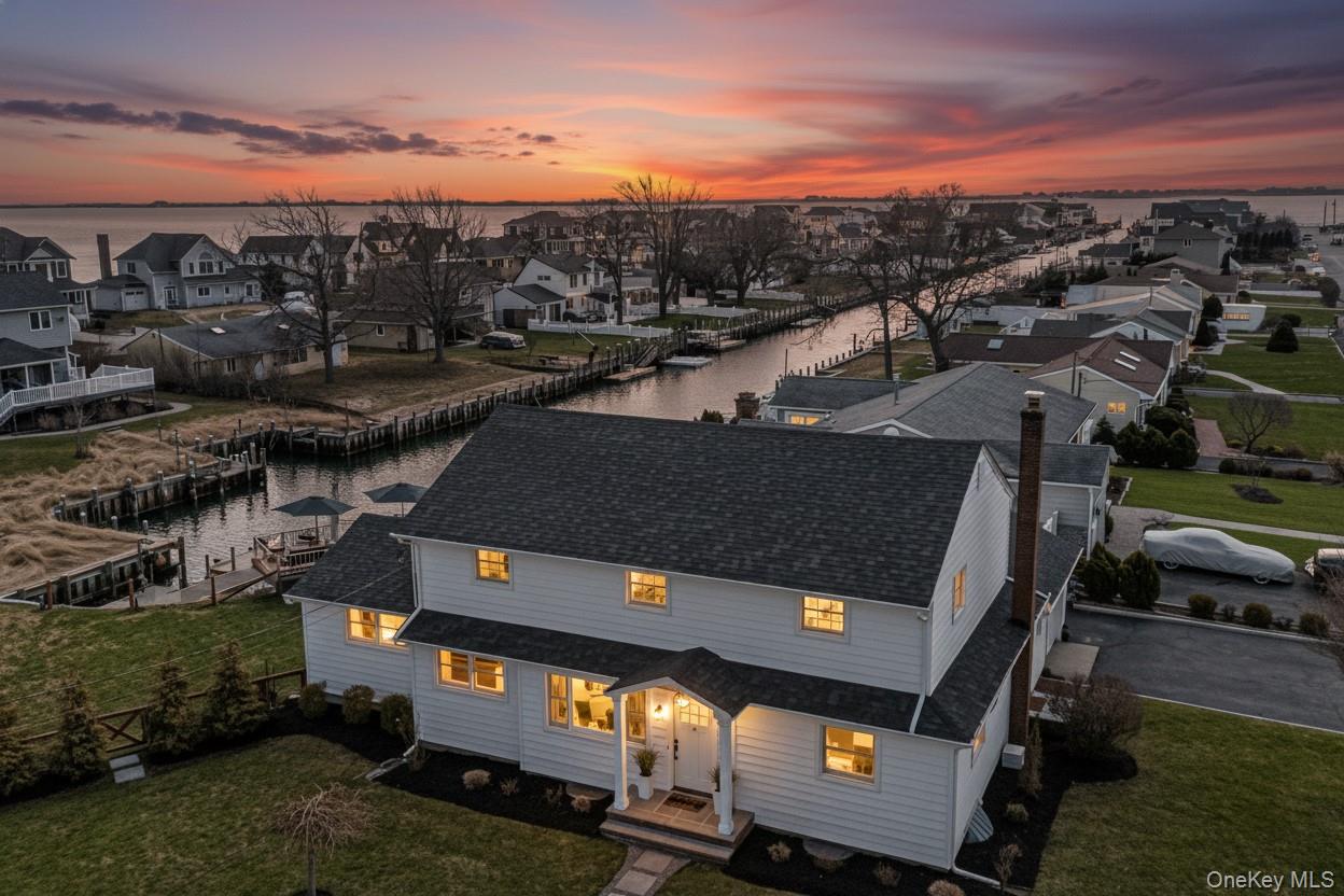 1 Marlin Road East Quogue, NY 11942 - Photo 23 of 27