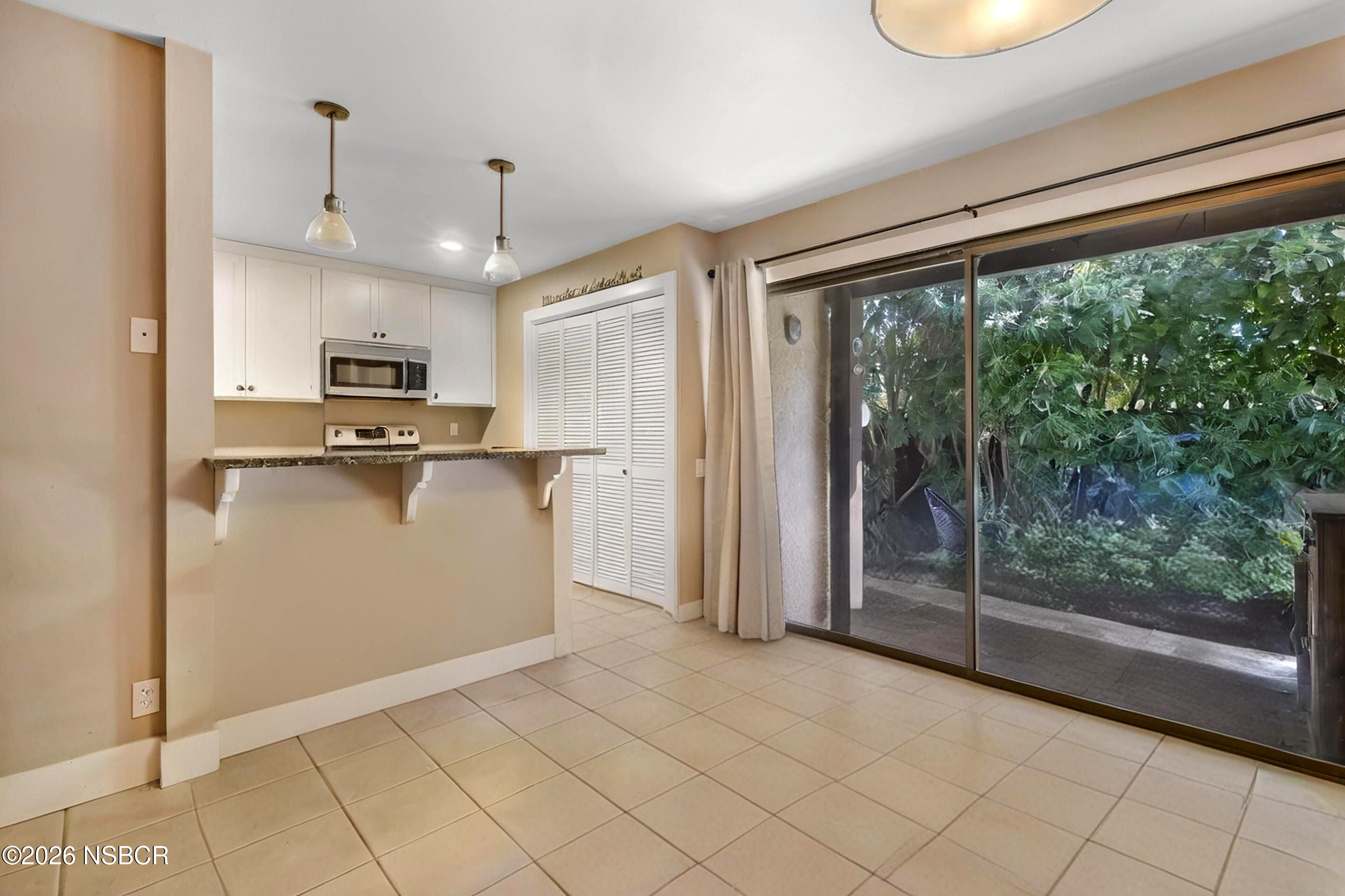 265 5th Street, Unit B Solvang, CA 93463 - Photo 4 of 17 265 5th St B