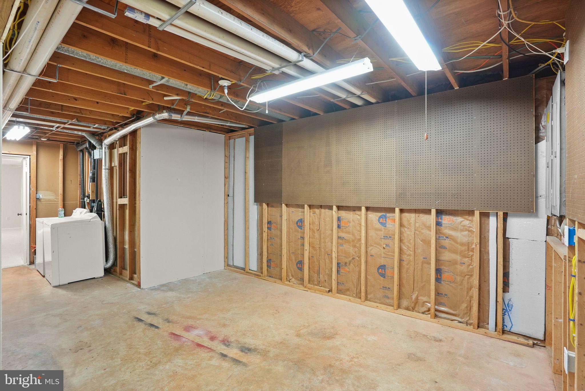 7251 Ridgeway Drive Manassas, VA 20112 - Photo 42 of 64 Gallery Image 42