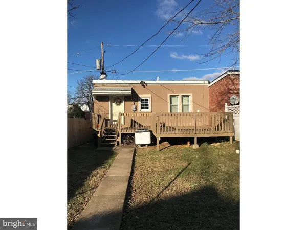 $1,800 | 555 Chestnut Street, Unit REAR, West Reading, PA 19611