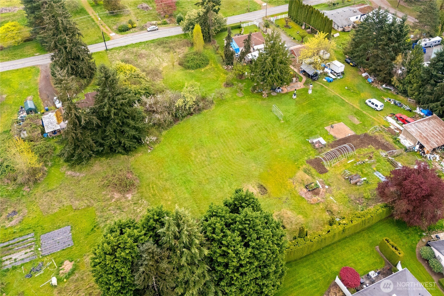 5106 Freeman Road East Fife, WA 98424 - Photo 6 of 13 a view of a garden