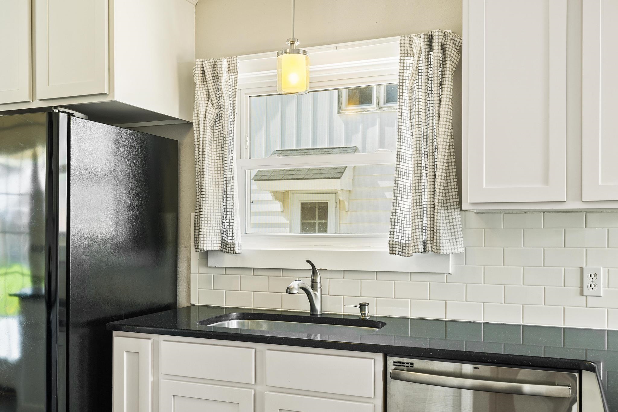 Undisclosed Address Spokane, WA 99203 - Photo 13 of 32