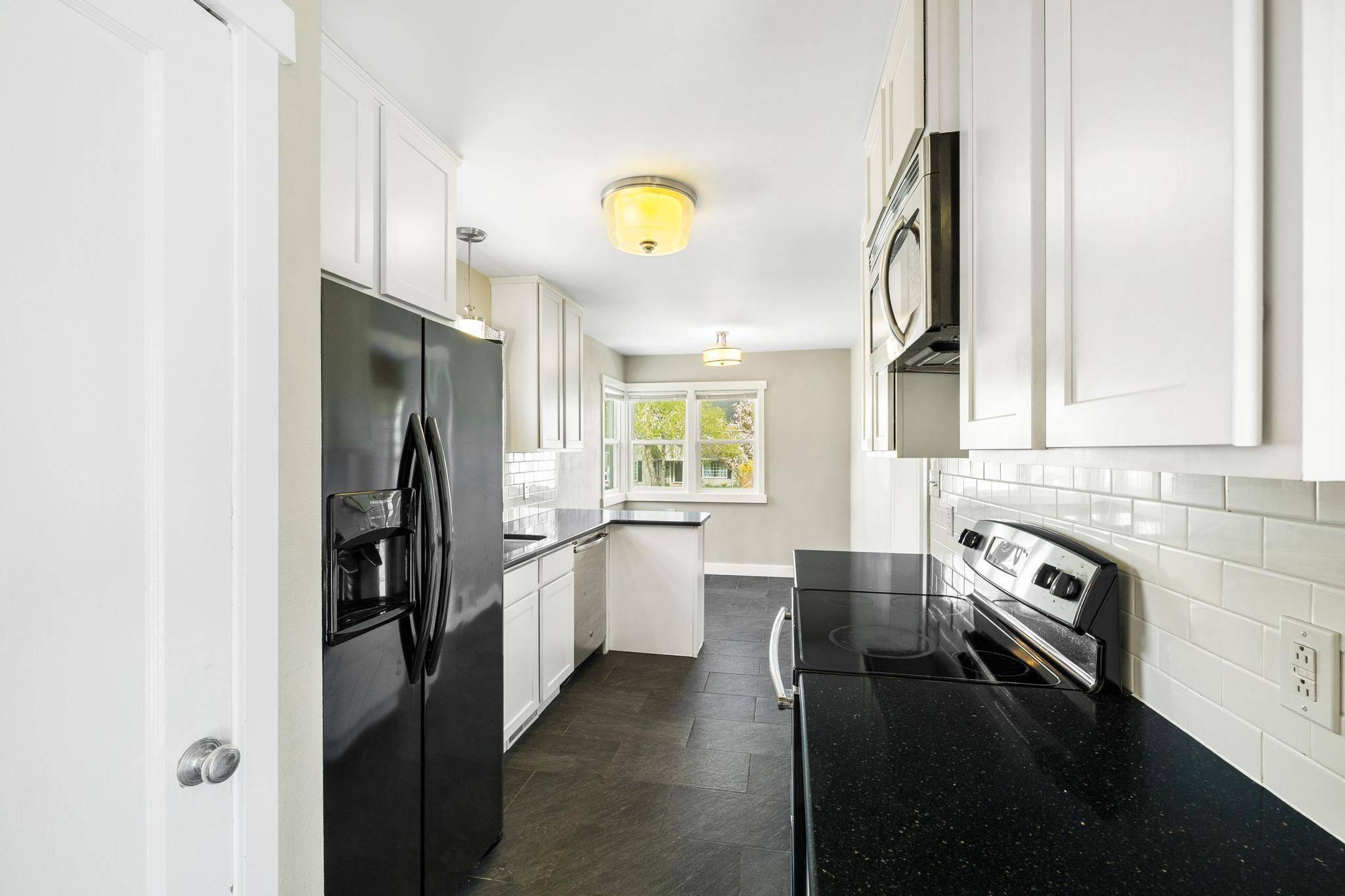 Undisclosed Address Spokane, WA 99203 - Photo 15 of 32