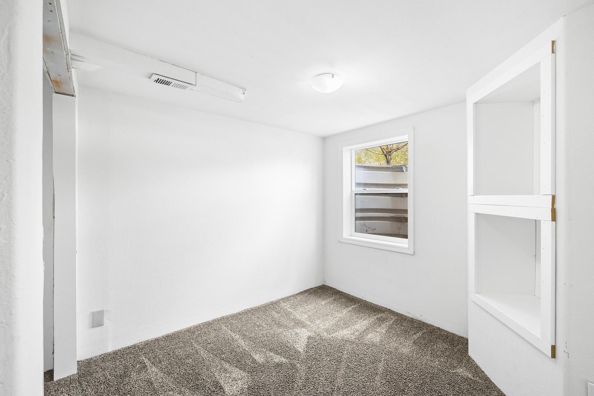 Undisclosed Address Spokane, WA 99203 - Photo 25 of 32