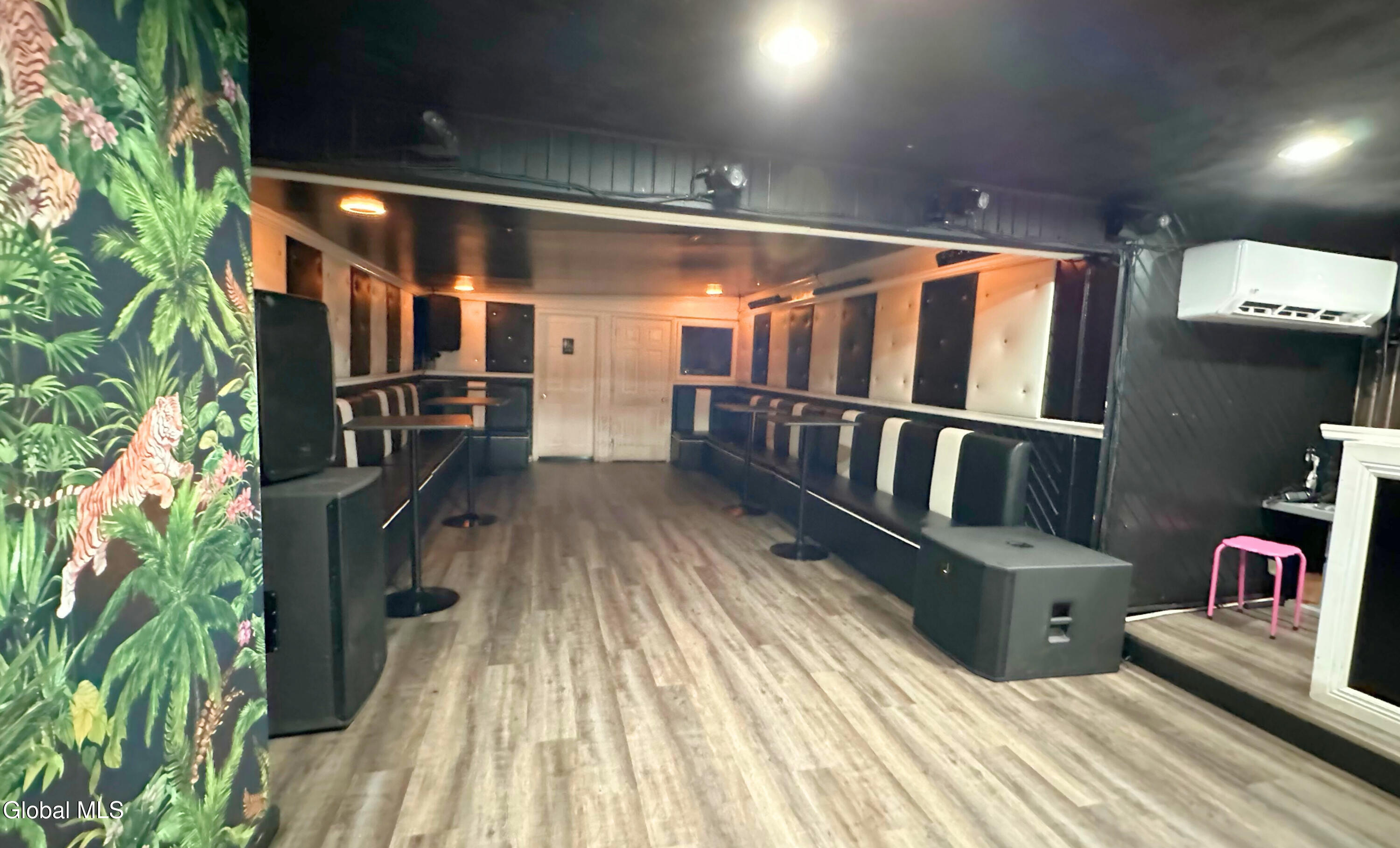 1490 State Street Schenectady, NY 12304 - Photo 17 of 54 25