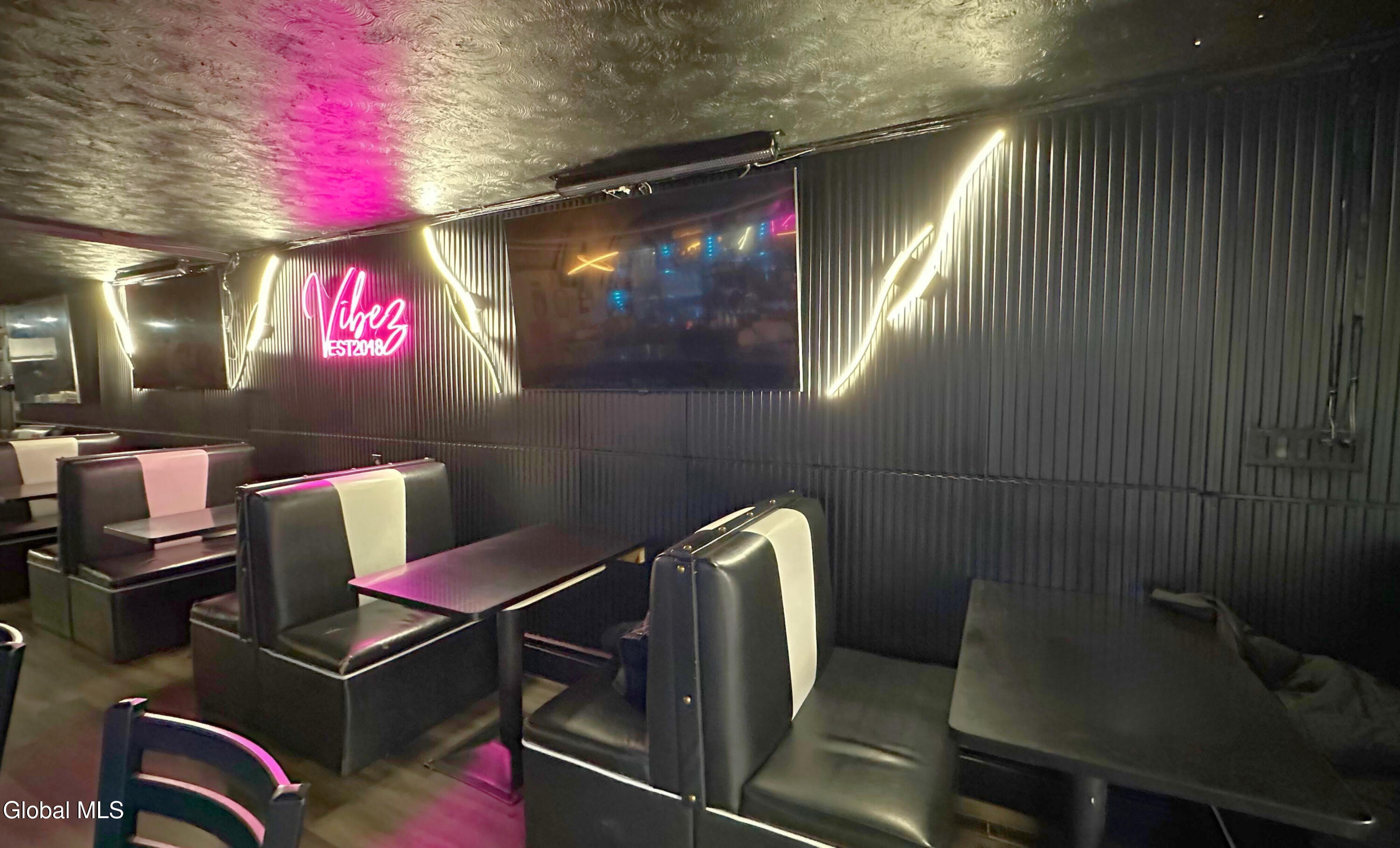 1490 State Street Schenectady, NY 12304 - Photo 26 of 54 34