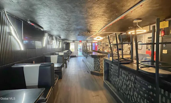 $950,000 | 1490 State Street, Schenectady, NY 12304