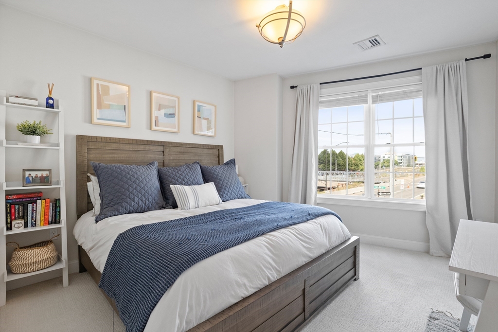 463 Rutherford Avenue, Unit 202 Boston, MA 02129 - Photo 8 of 28 Gallery Image 8