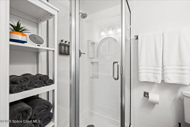 $3,950 | 1350 South Orlando Avenue, Cocoa Beach, FL 32931