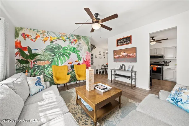 $3,950 | 1350 South Orlando Avenue, Cocoa Beach, FL 32931