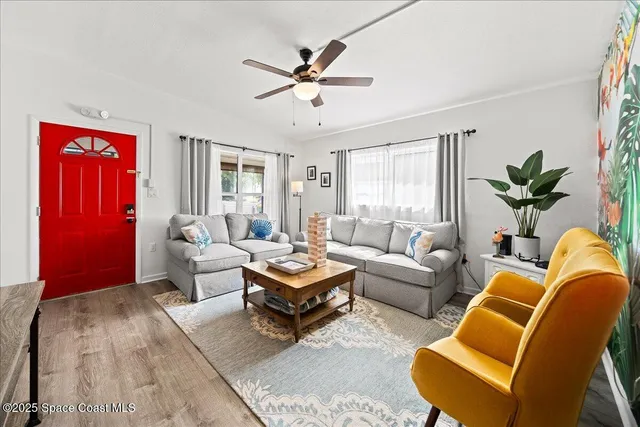 $3,950 | 1350 South Orlando Avenue, Cocoa Beach, FL 32931