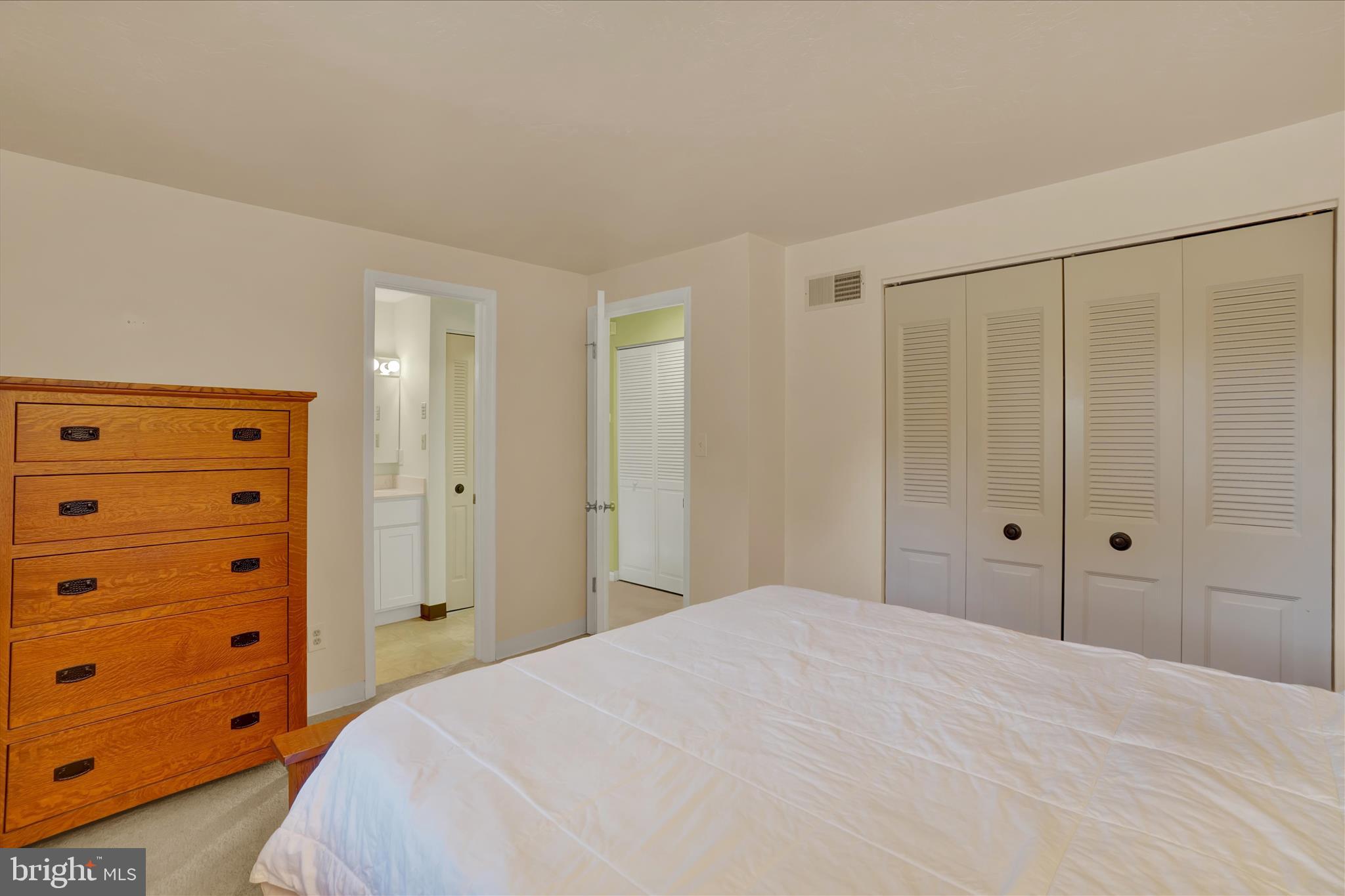 2437 Heather Road York, PA 17408 - Photo 19 of 44