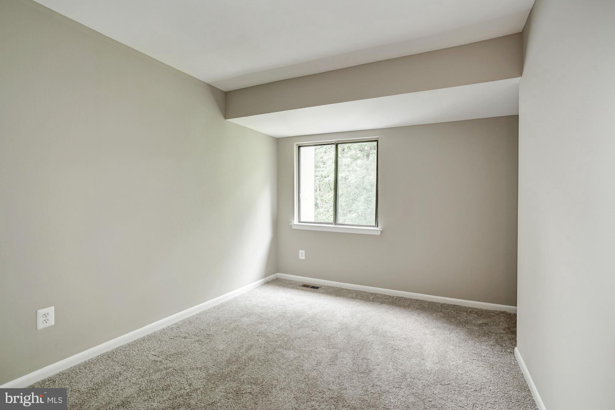 11704 Decade Court Reston, VA 20191 - Photo 22 of 30 an empty room with windows