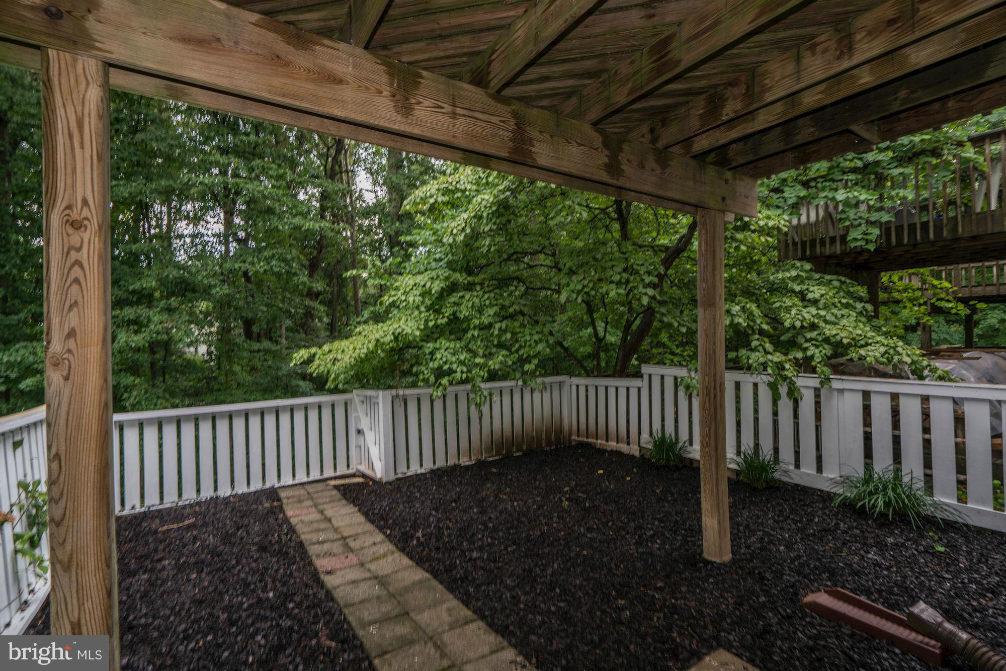 11704 Decade Court Reston, VA 20191 - Photo 27 of 30 a view of backyard with green space