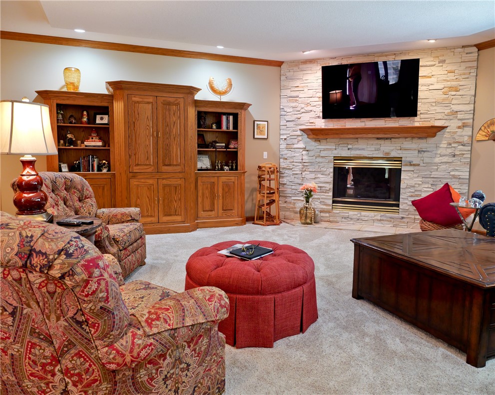 3007 Blackstone Drive Decatur, IL 62522 - Photo 14 of 45