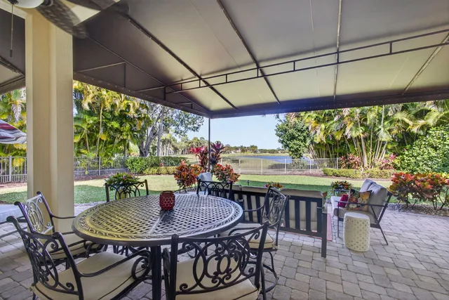 $890,000 | 7650 Preserve Drive, West Palm Beach, FL 33412