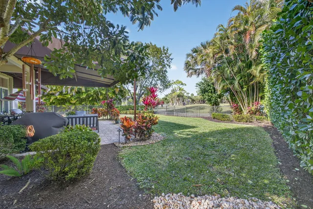 $890,000 | 7650 Preserve Drive, West Palm Beach, FL 33412