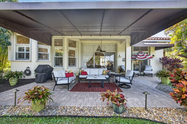 $890,000 | 7650 Preserve Drive, West Palm Beach, FL 33412