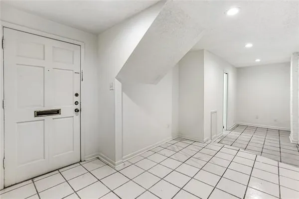 $1,495 | 903 Octavia Street, New Orleans, LA 70115