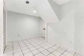 $1,600 | 903 Octavia Street, New Orleans, LA 70115