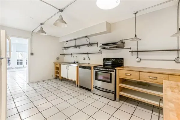 $1,495 | 903 Octavia Street, New Orleans, LA 70115