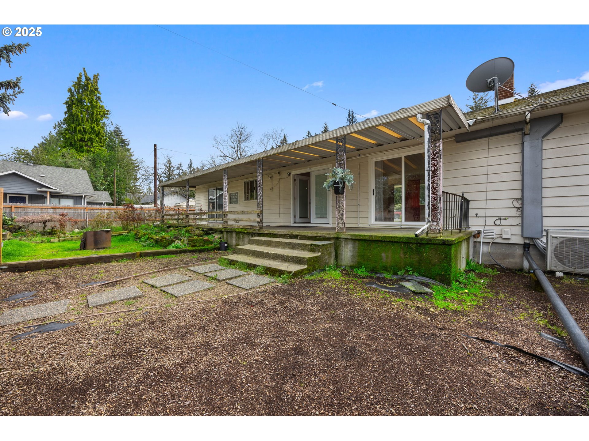 11841 Southeast Foster Road Portland, OR 97266 - Photo 29 of 48
