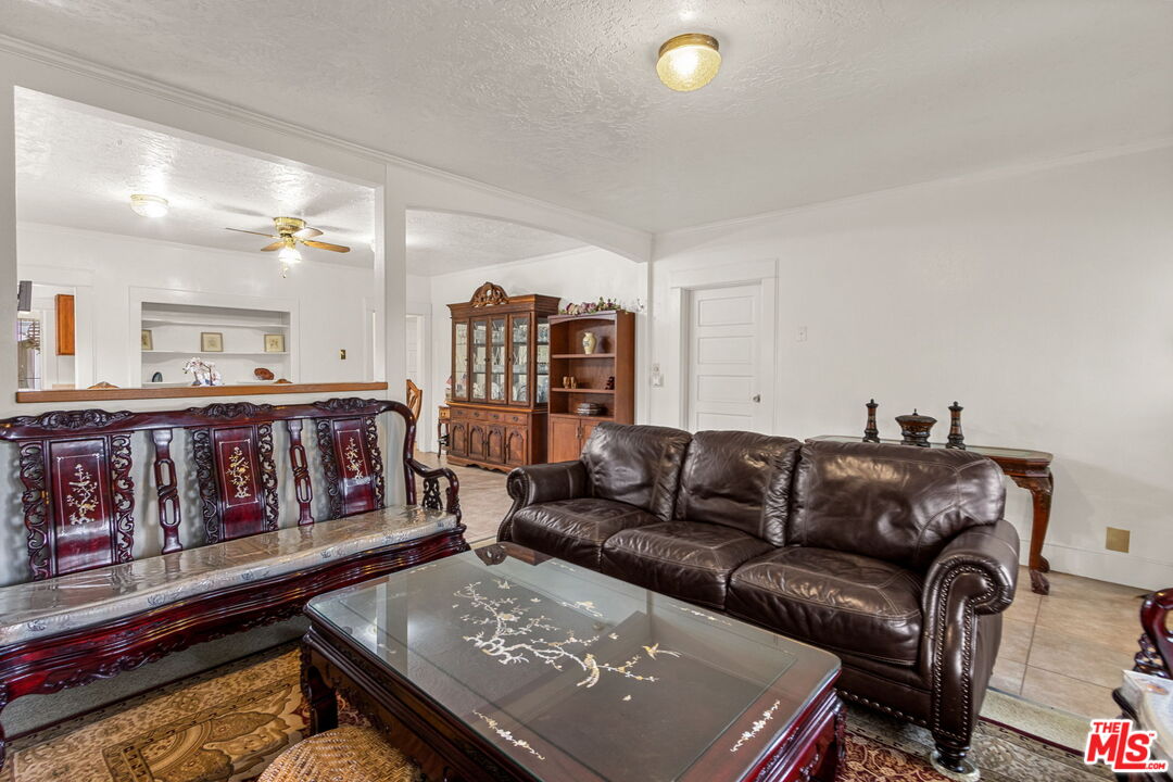 4375 East 14th Street Long Beach, CA 90804 - Photo 11 of 65