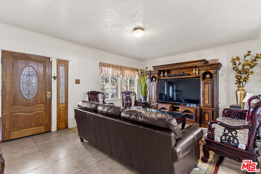 4375 East 14th Street Long Beach, CA 90804 - Photo 13 of 65