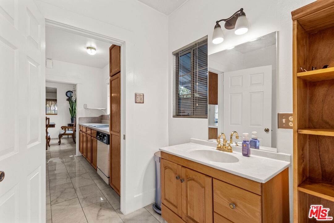 4375 East 14th Street Long Beach, CA 90804 - Photo 25 of 65