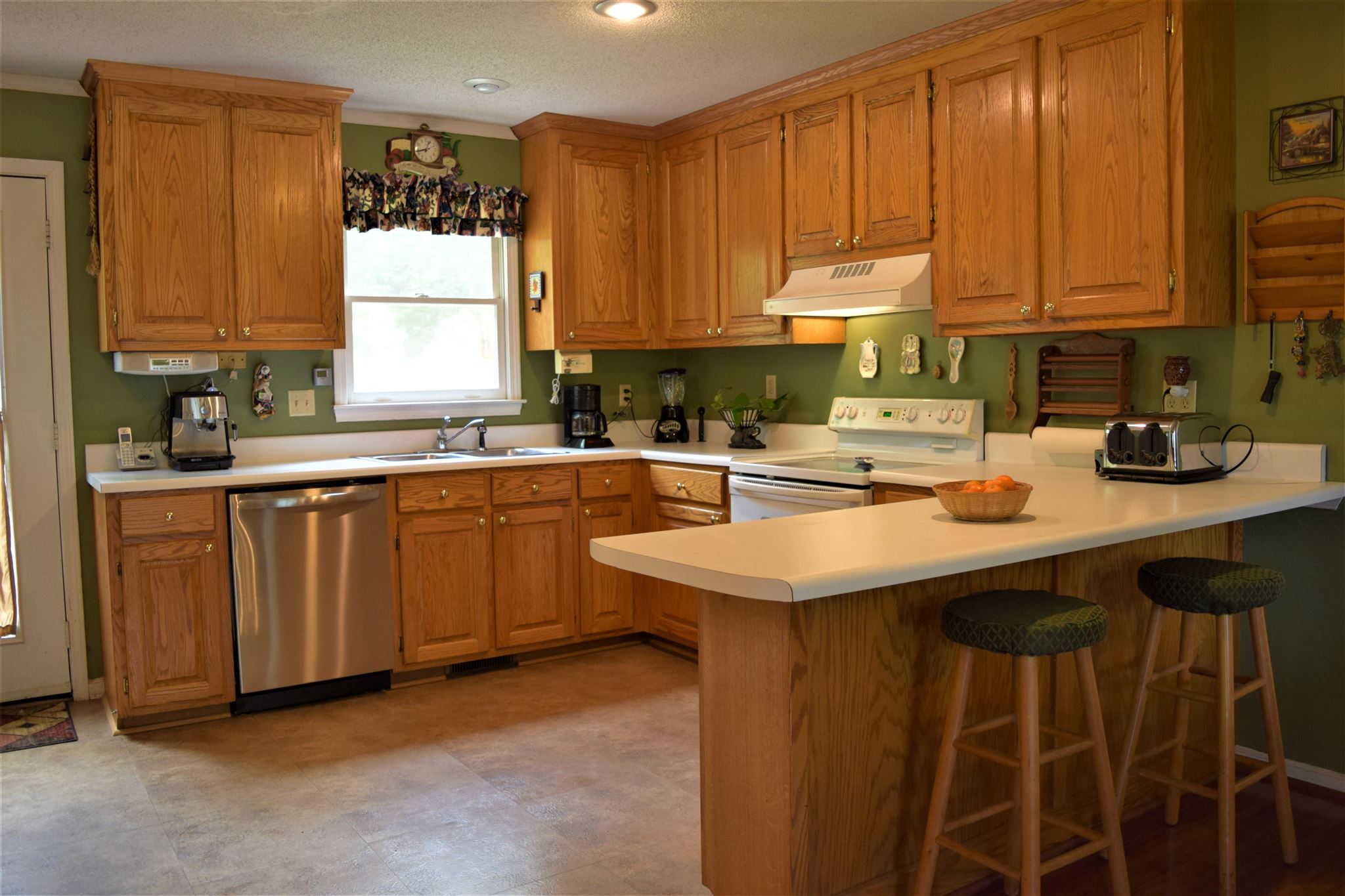 576 Edens Road Pickens, SC 29671 - Photo 10 of 24 Kitchen