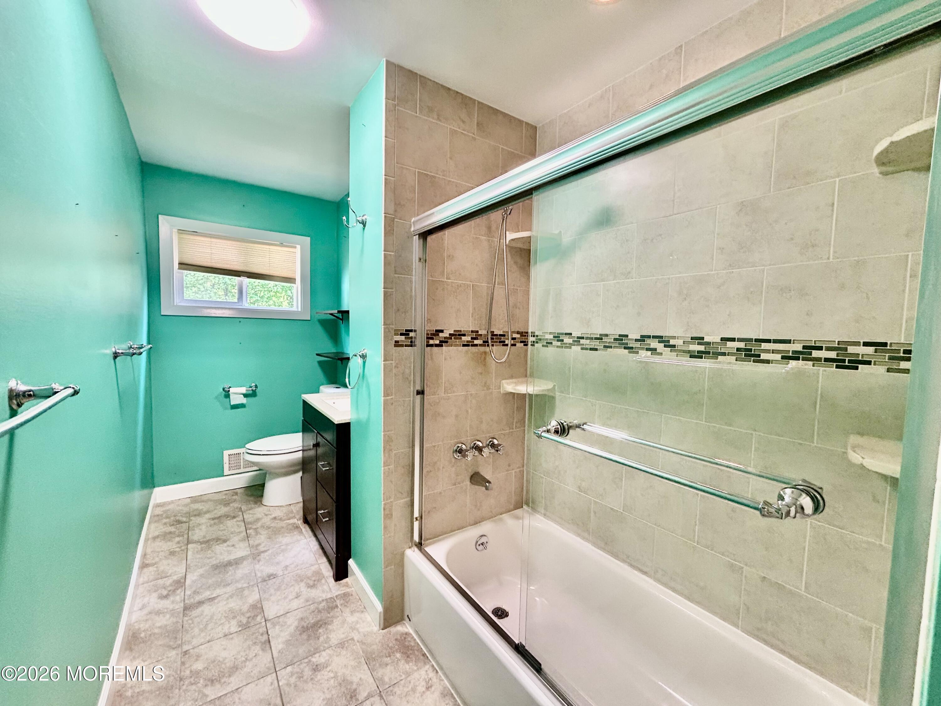 174 Princeton Road Parlin, NJ 08859 - Photo 14 of 33 IMG_7282