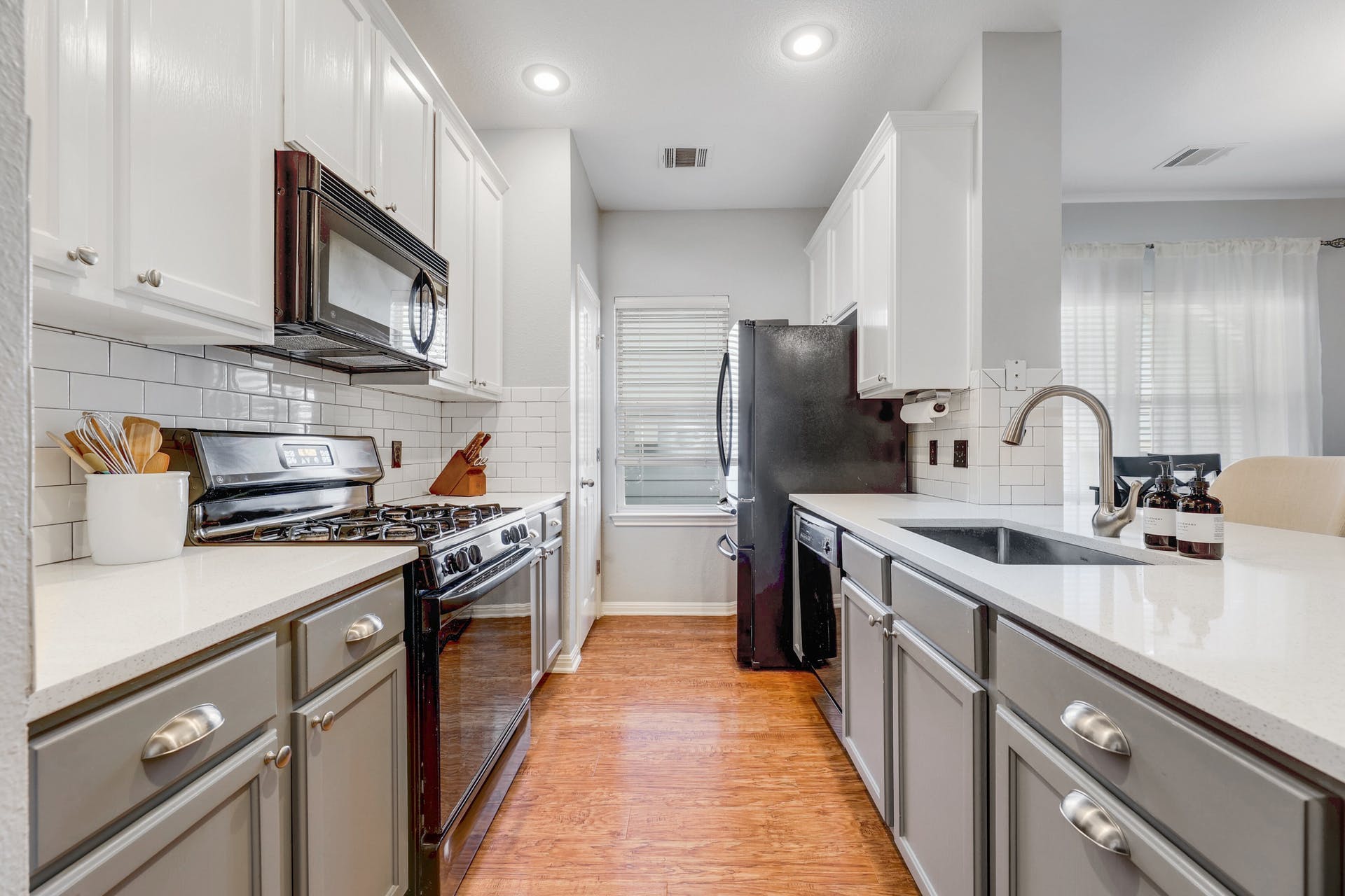 411 West St Elmo Road, Unit 37 Austin, TX 78745 - Photo 9 of 25
