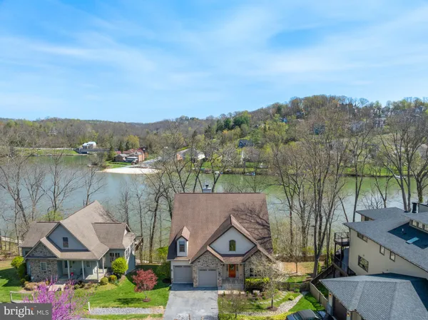 $1,250,000 | 10303 Maracaibo Mews, New Market, MD 21774