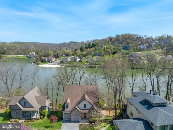 $1,250,000 | 10303 Maracaibo Mews, New Market, MD 21774