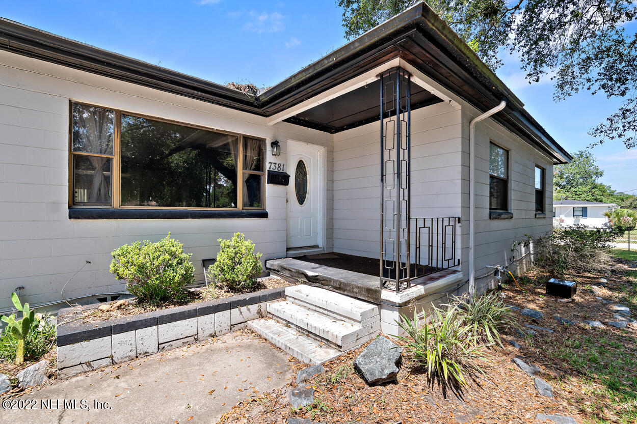 7381 May Apple Road Jacksonville, FL 32211 - Photo 2 of 17 C1F7D2F8-840C-45E6-98D2-616B21EE1DD9