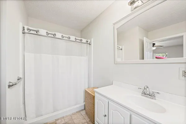 $229,900 | 807 South 8th Street, La Follette, TN 37766