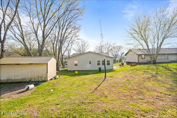 $229,900 | 807 South 8th Street, La Follette, TN 37766