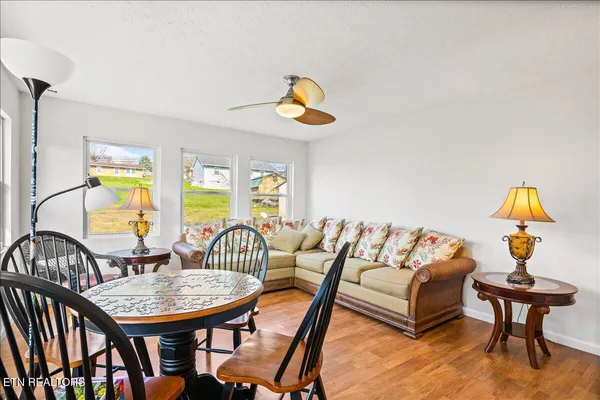 $229,900 | 807 South 8th Street, La Follette, TN 37766