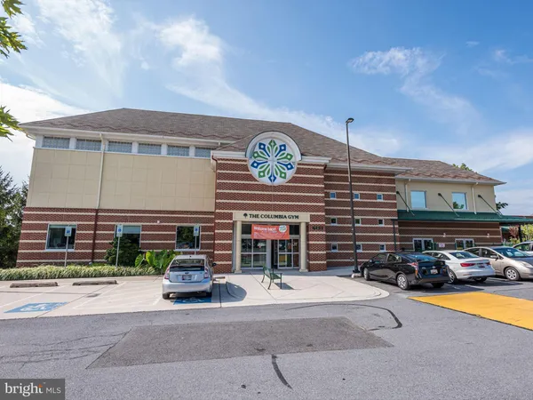 a car parked in front of a building