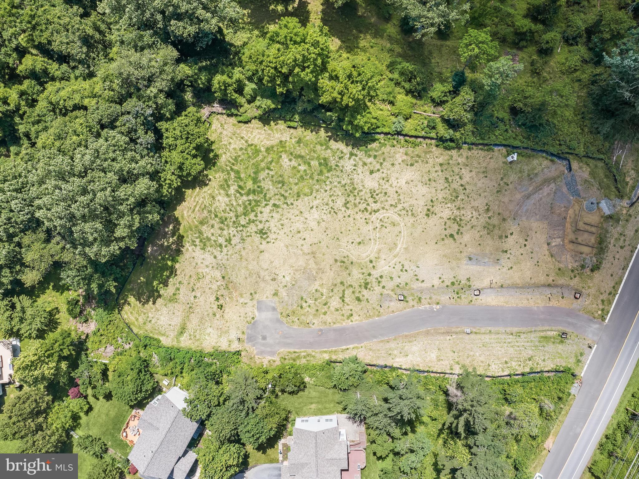6317 Guilford Road Clarksville, MD 21029 - Photo 6 of 28 a view of a yard with a tree