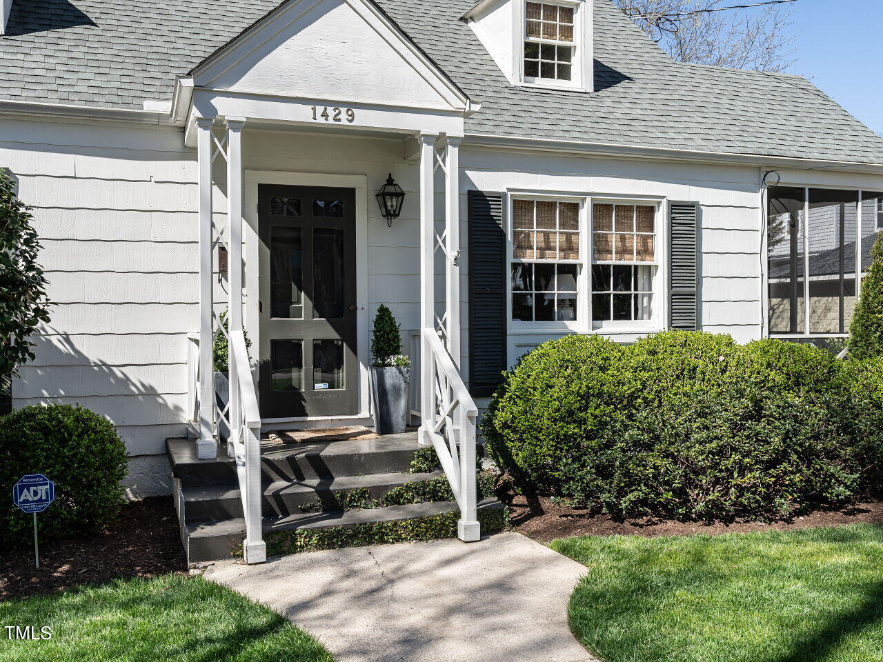 1429 Scales Street Raleigh, NC 27608 - Photo 2 of 23 003-1280x960-front-porch
