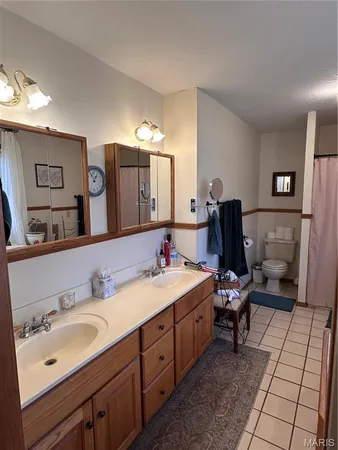 $395,000 | 484 County Road 304, Poplar Bluff, MO 63901