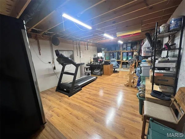 $395,000 | 484 County Road 304, Poplar Bluff, MO 63901