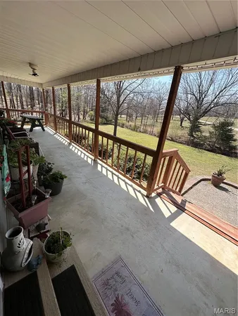 $395,000 | 484 County Road 304, Poplar Bluff, MO 63901