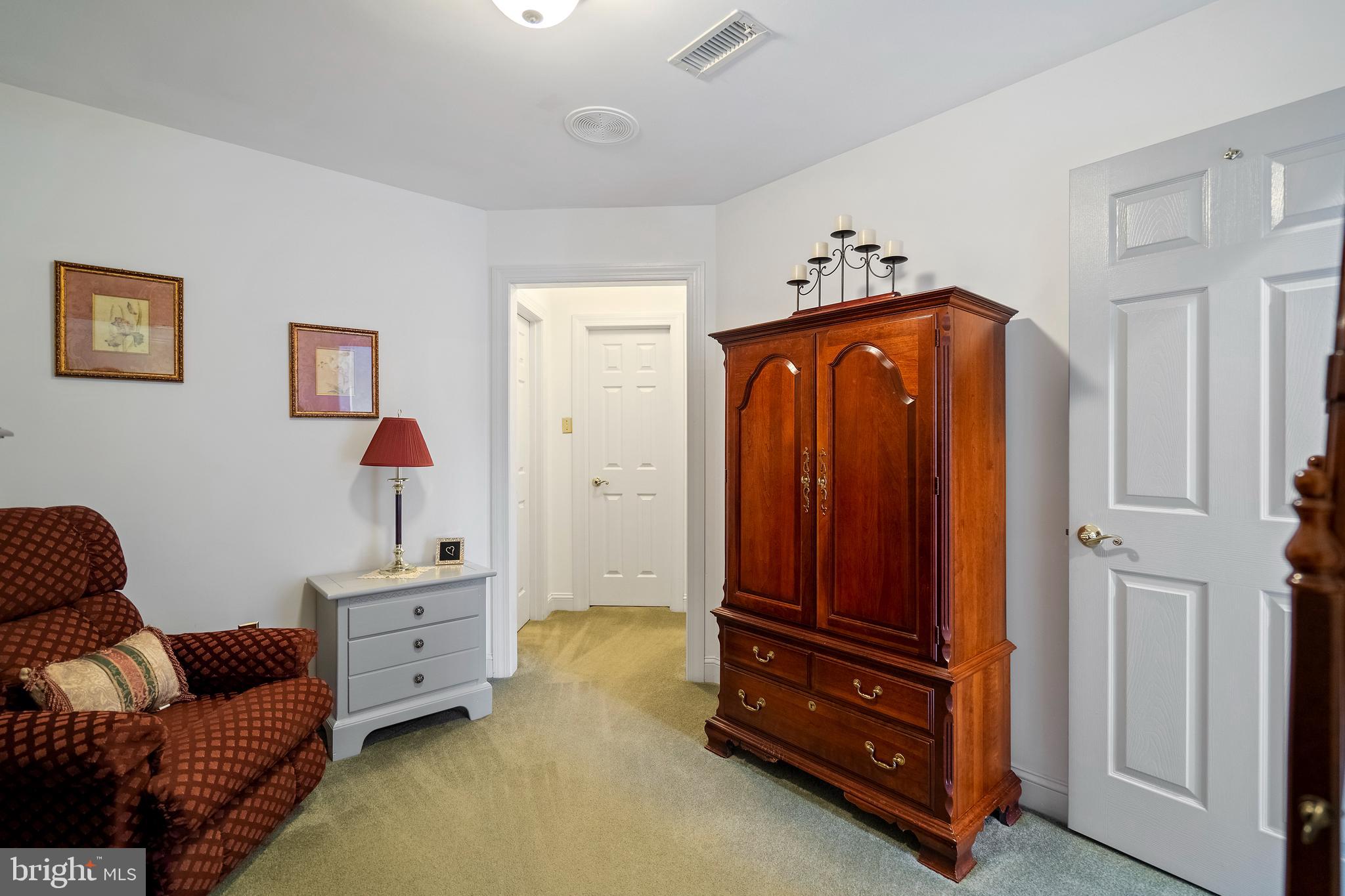 10614 Gambrill Park Road Frederick, MD 21702 - Photo 20 of 51