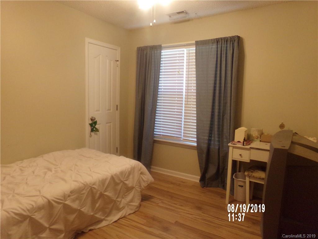13954 Dingess Road Charlotte, NC 28273 - Photo 8 of 16 Gallery Image 8