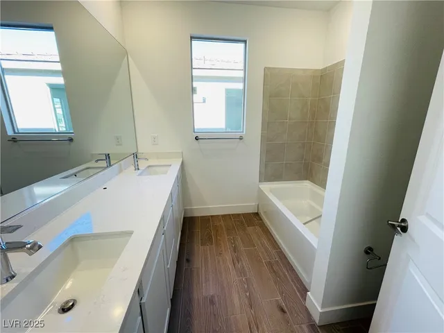 $3,200 | 10237 Mystic Falls Drive, Las Vegas, NV 89141