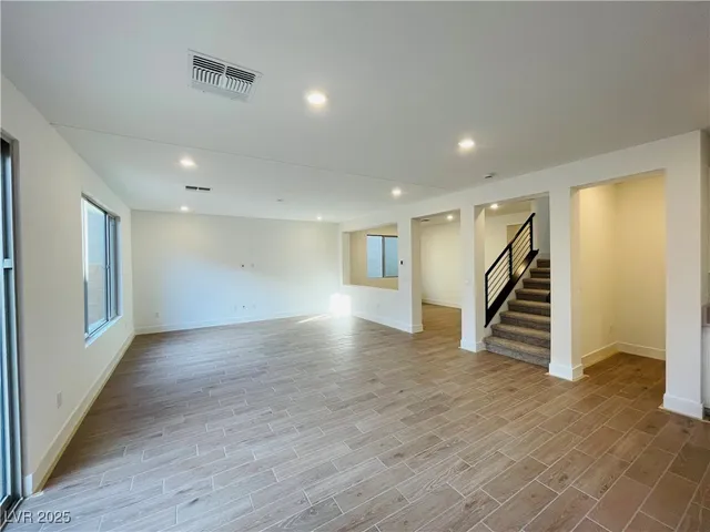 $3,200 | 10237 Mystic Falls Drive, Las Vegas, NV 89141