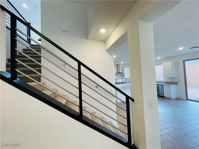 $3,200 | 10237 Mystic Falls Drive, Las Vegas, NV 89141